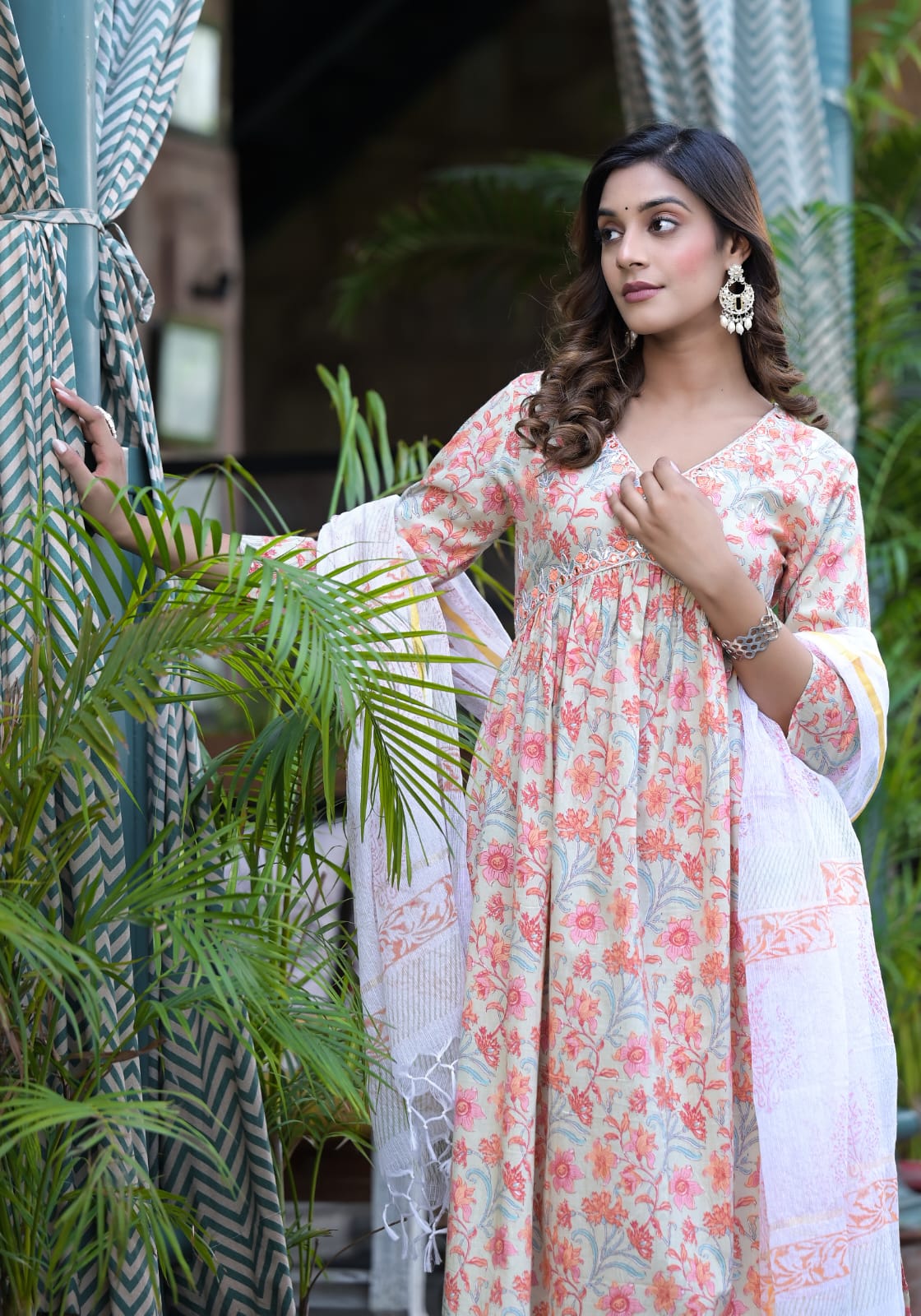 Orange Floral Cotton Suit Set - Image 3