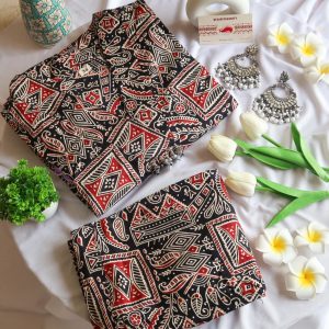 Dark Artistic V-Neck Suit Set