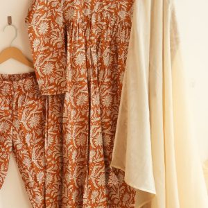 Alternative view of Saanjh Savera Suit Set