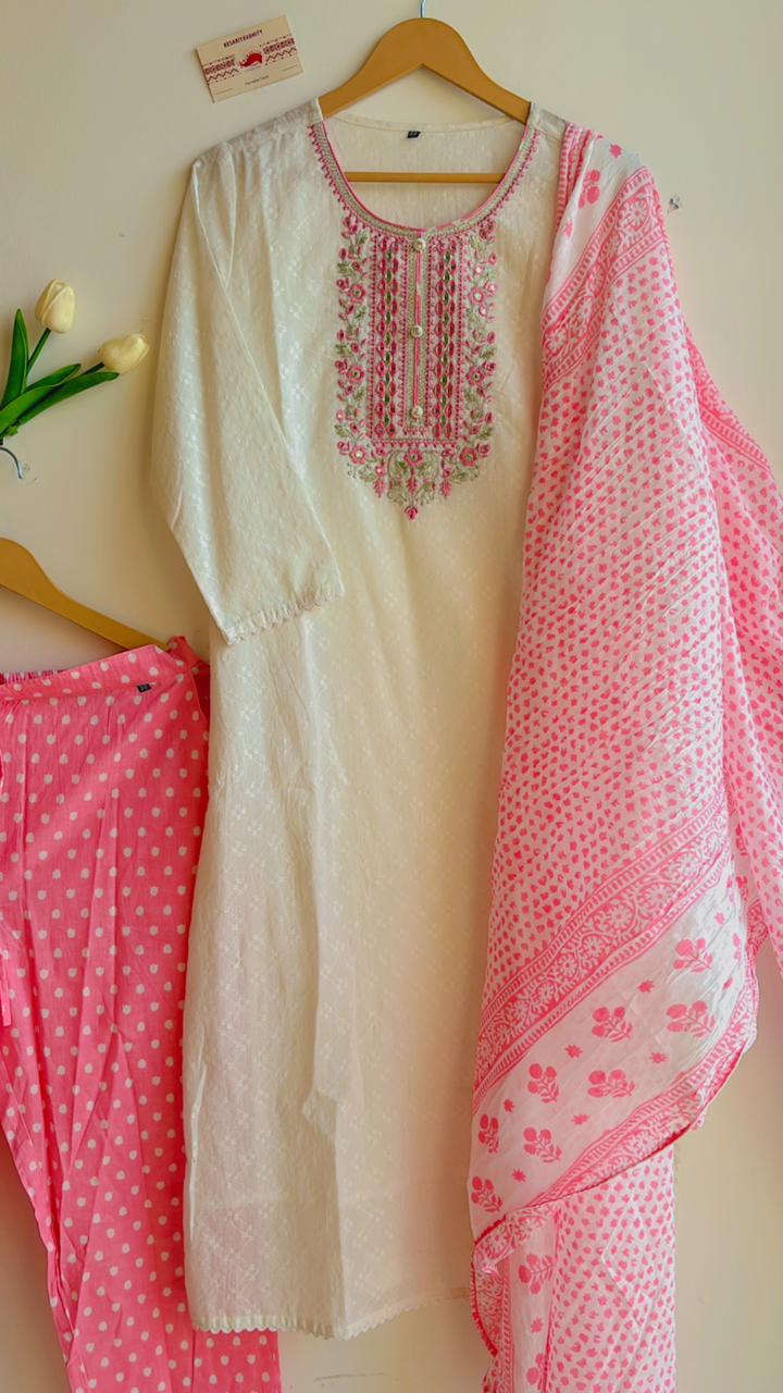 Mirror Blushing Bloom Suit Set - Image 2