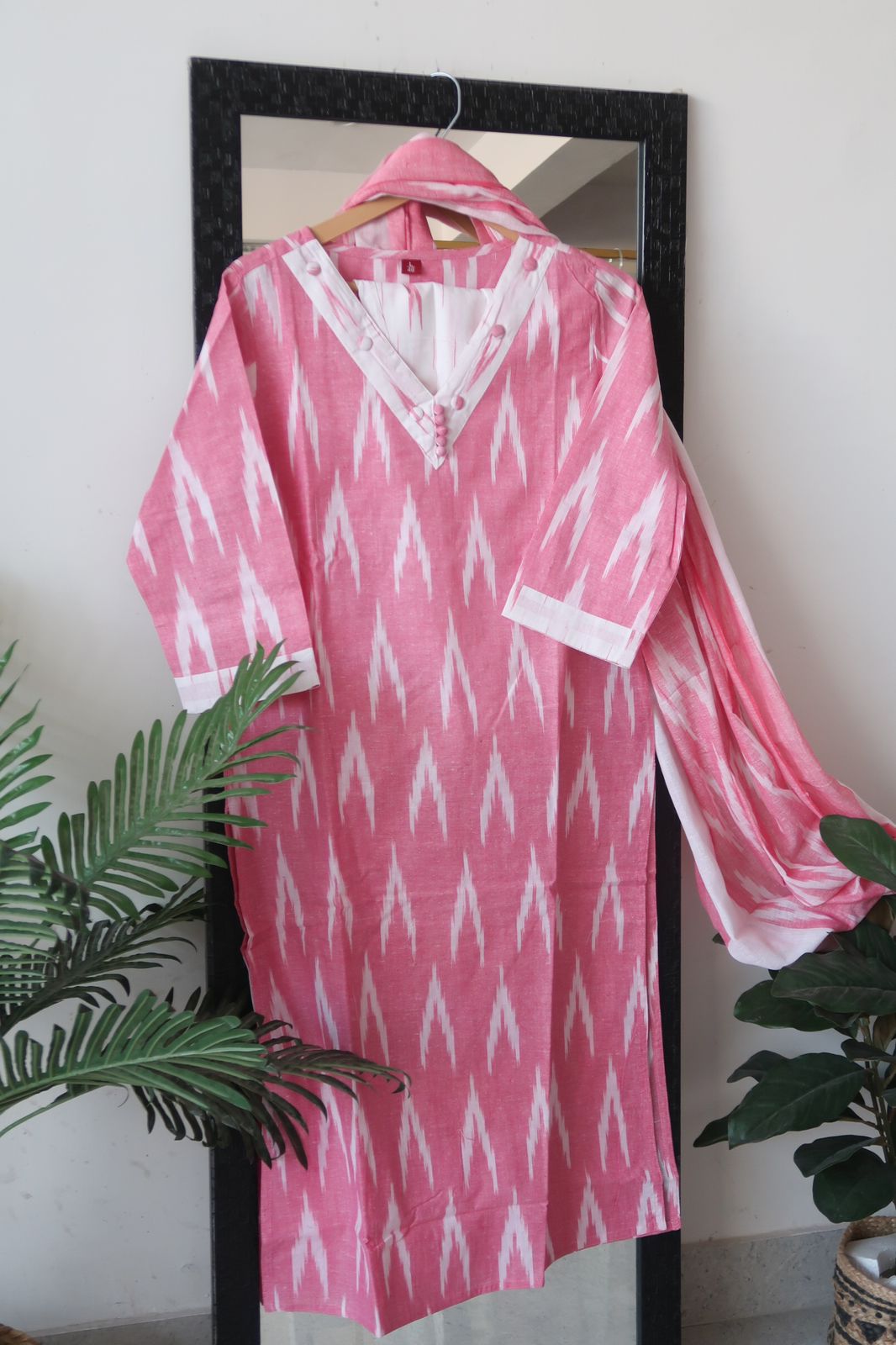 Crimson Sands Ikat Ensemble Suit Set - Launch 16 - Image 2