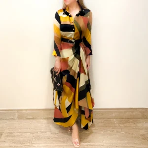 Alternative view of Donna Drape